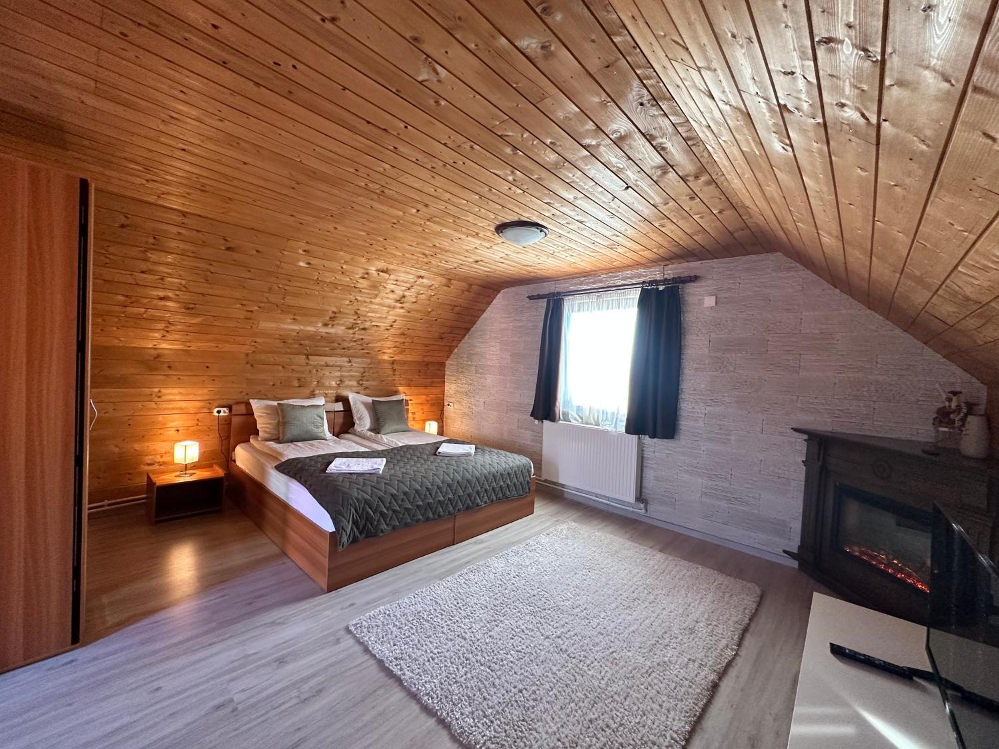 Somogyi Vendeghaz Bed & Breakfast Bancu Exterior foto